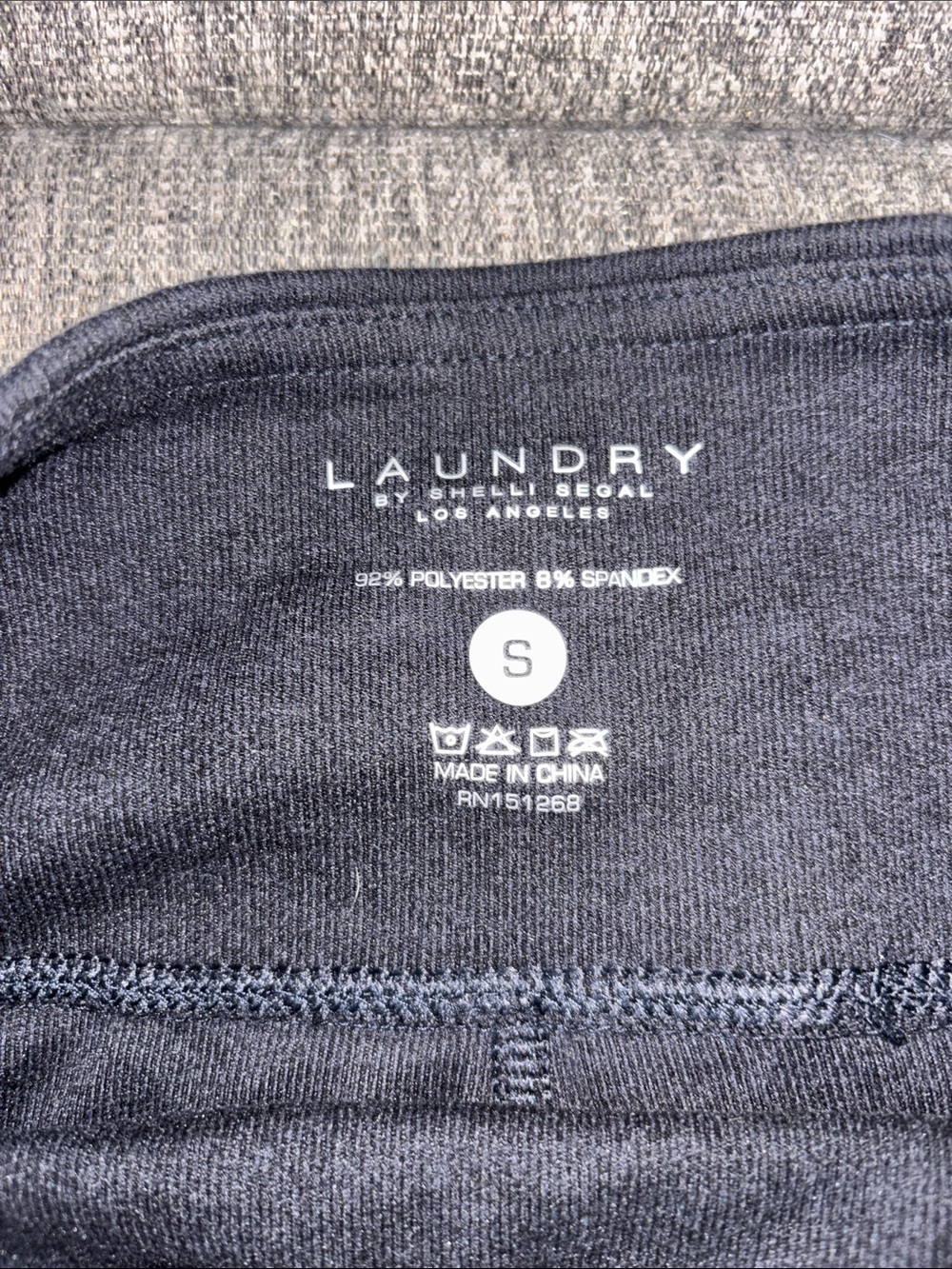 Laundry By Shelli Segal charcoal gray leggings